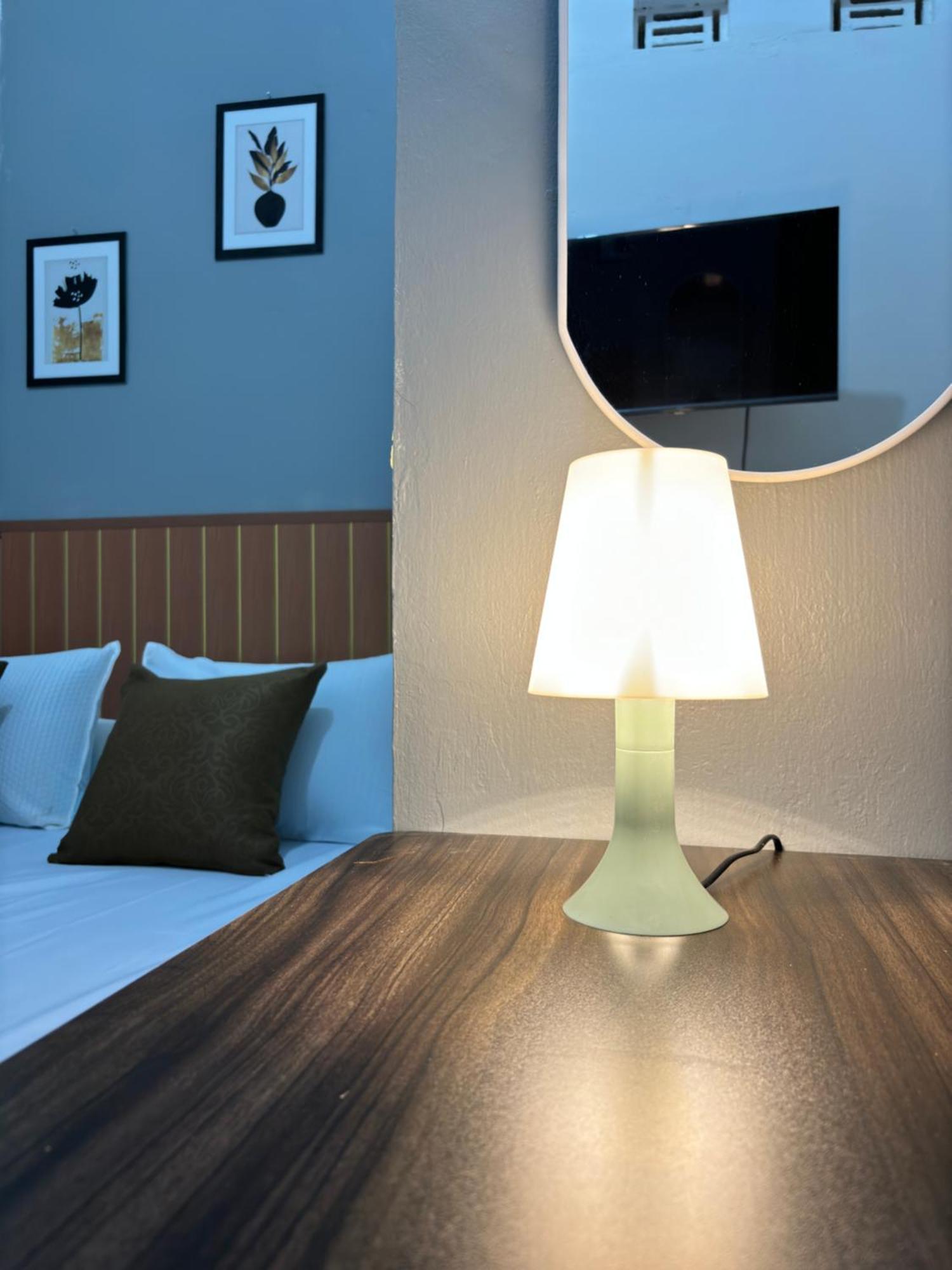 Jogja Day Inn Джокьякарта Экстерьер фото