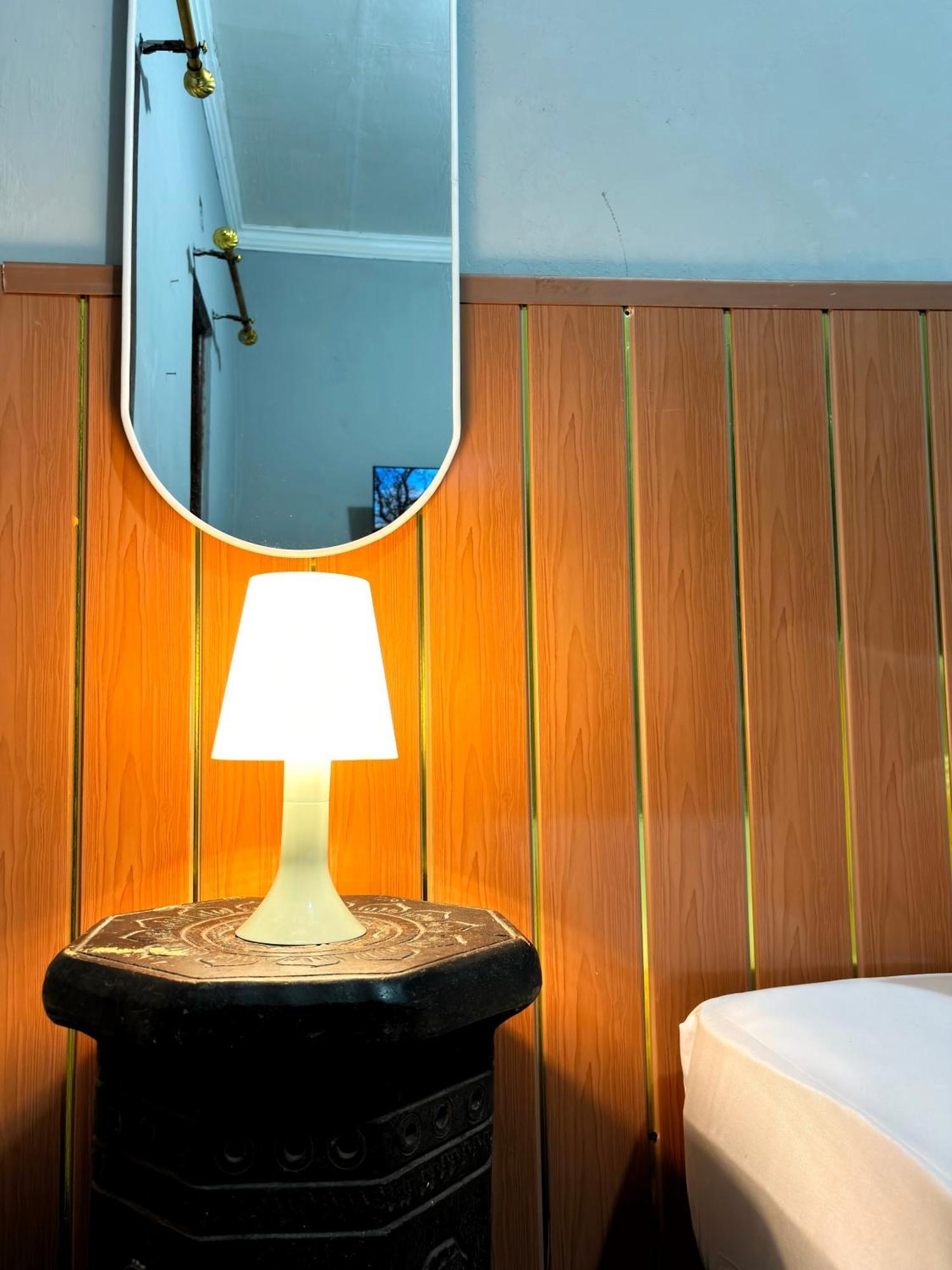 Jogja Day Inn Джокьякарта Экстерьер фото